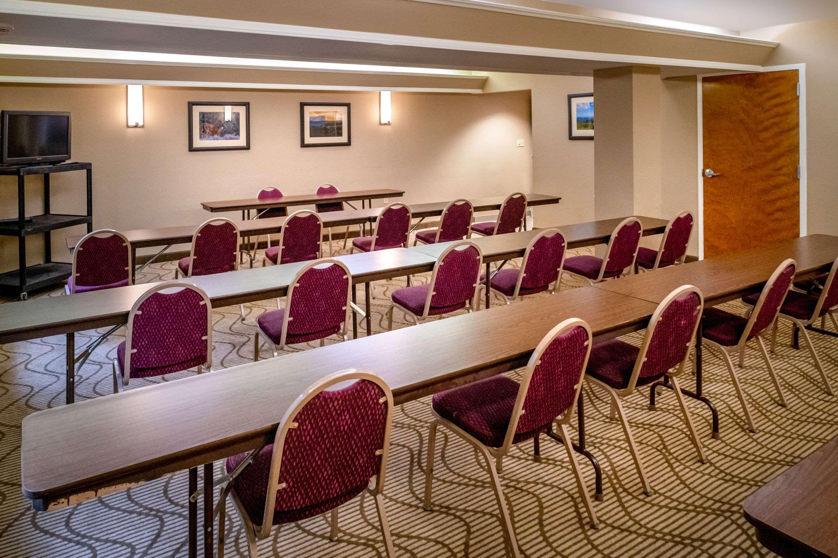 Comfort Inn & Suites Grundy Exteriér fotografie