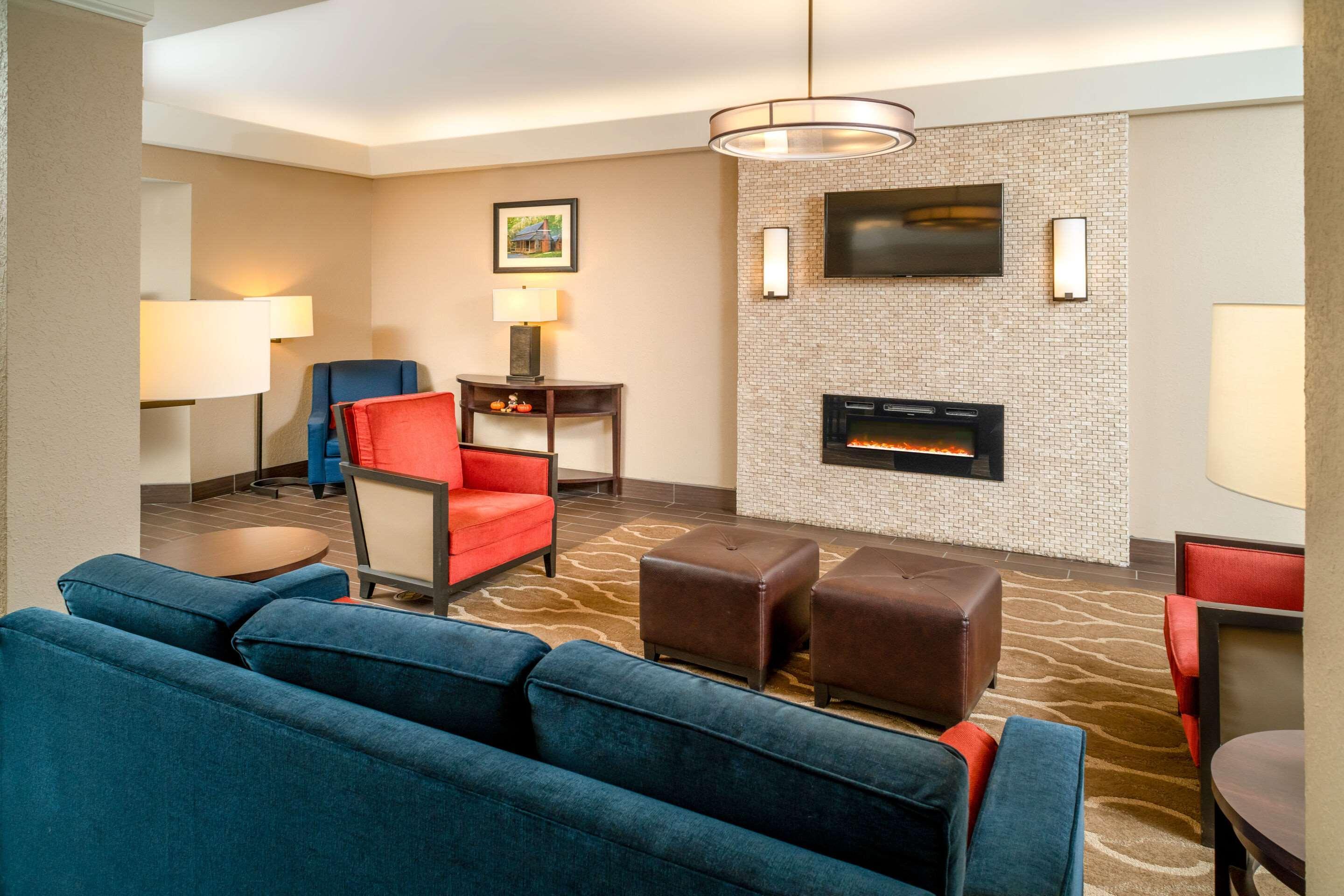 Comfort Inn & Suites Grundy Exteriér fotografie